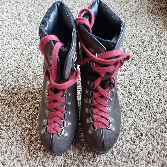 NWOT Xhilaration Stiletto Lace Up Boots - Picture 2 of 7